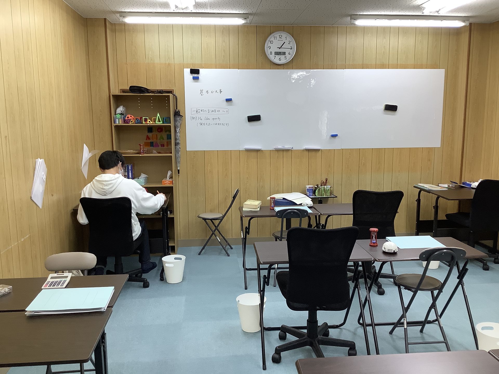 715EC25A-D019-484B-923C-5FE0..